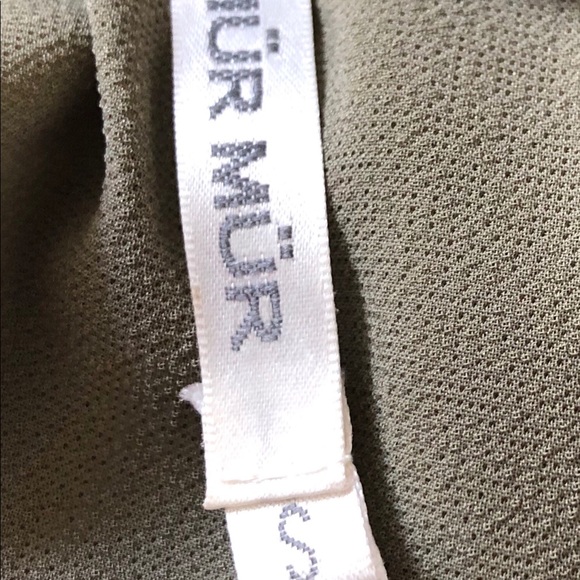 Mur Mur Mixed Media Tunic Top - Picture 6 of 9